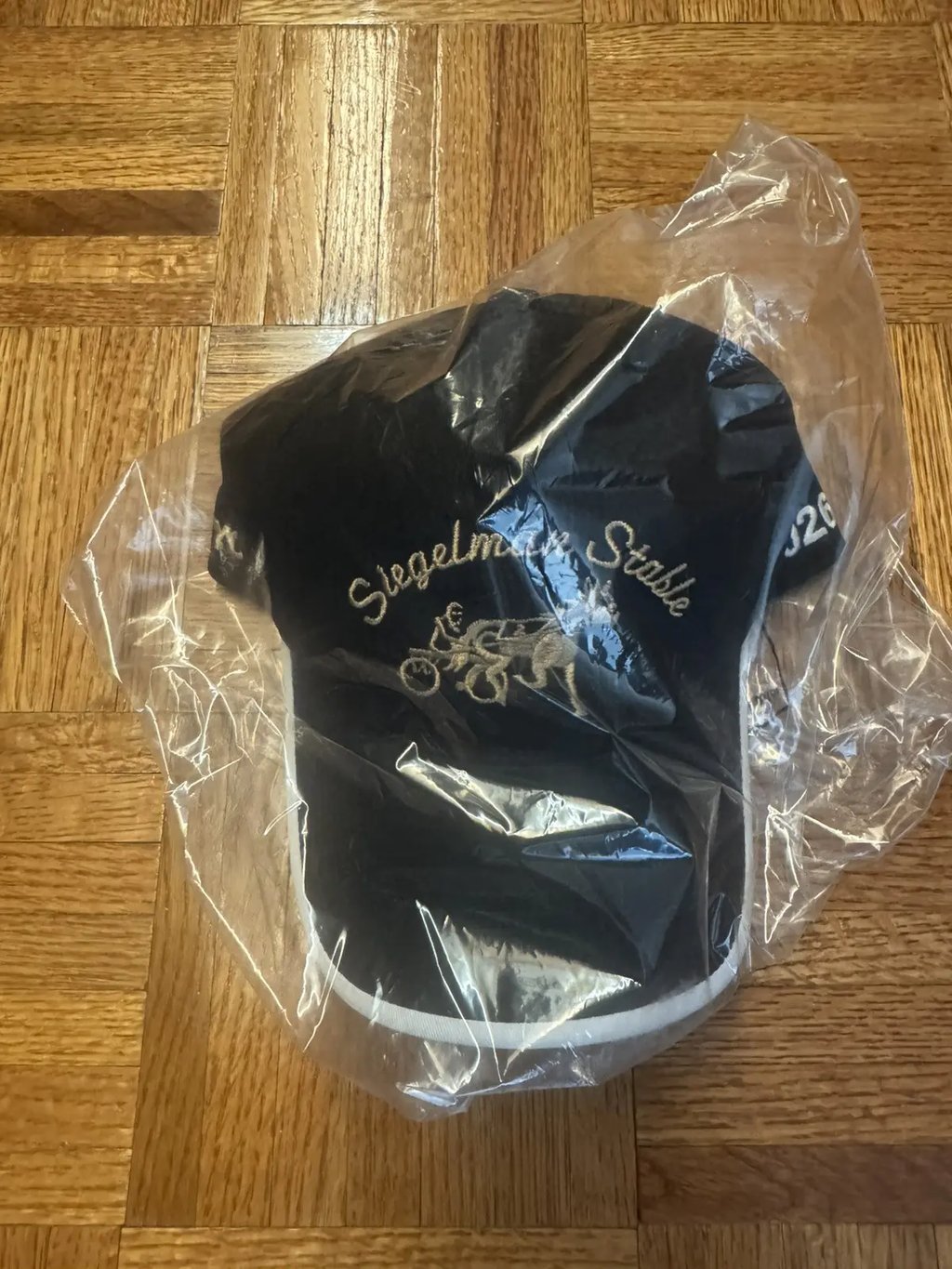 Siegelman Stable New York Knicks Snapback Hat Champs in Black, Men's