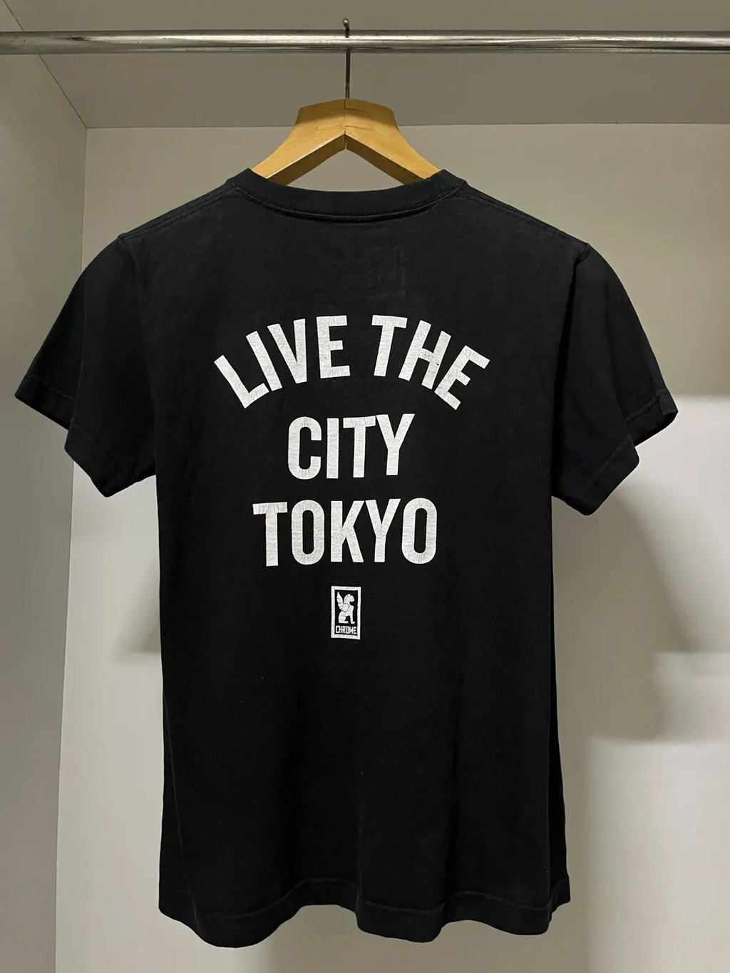 Chrome Industries Japan Edition in Black, Women's