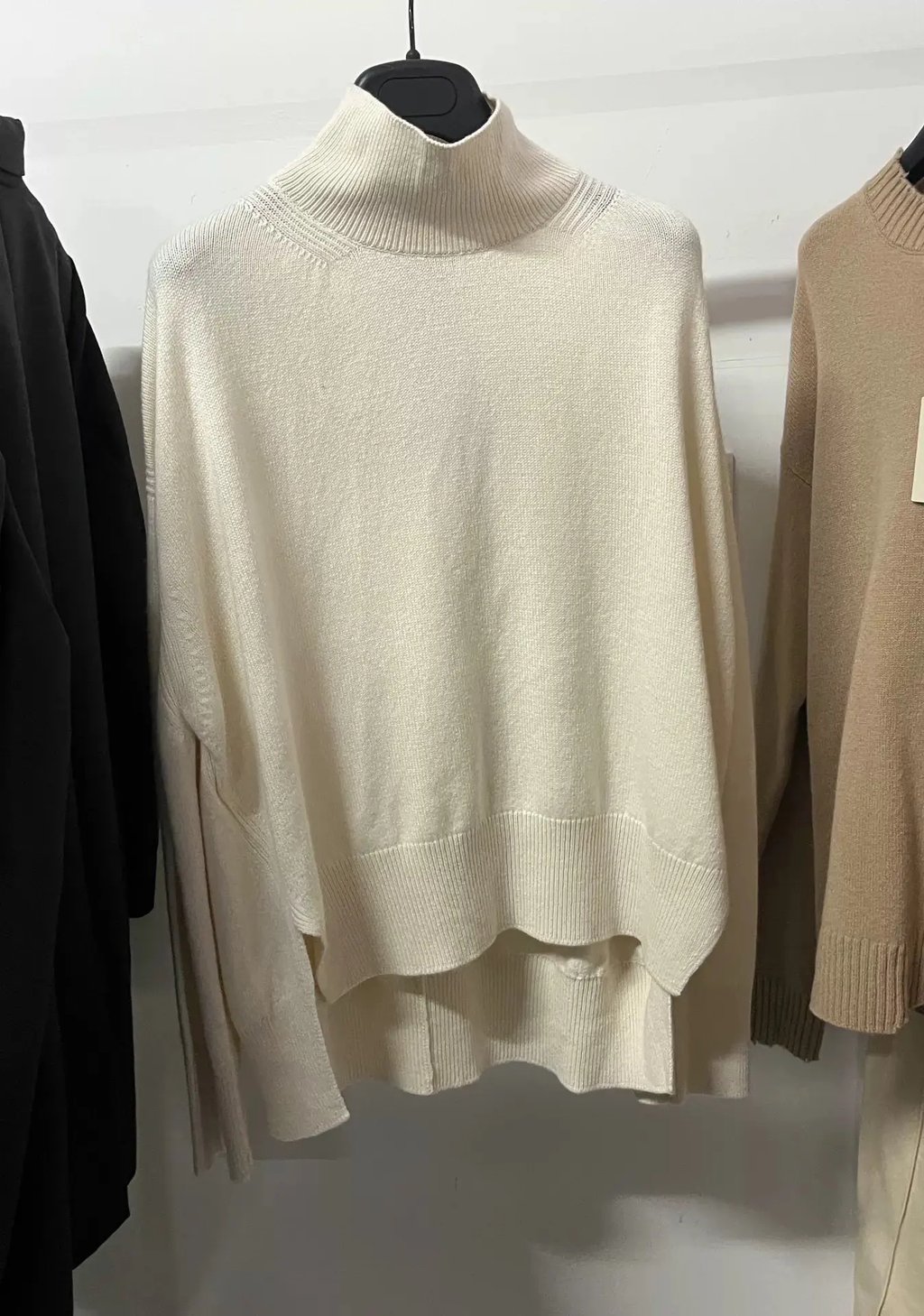 Barrie 100% Cashmere Sweater L Scotland in Beige, Men's