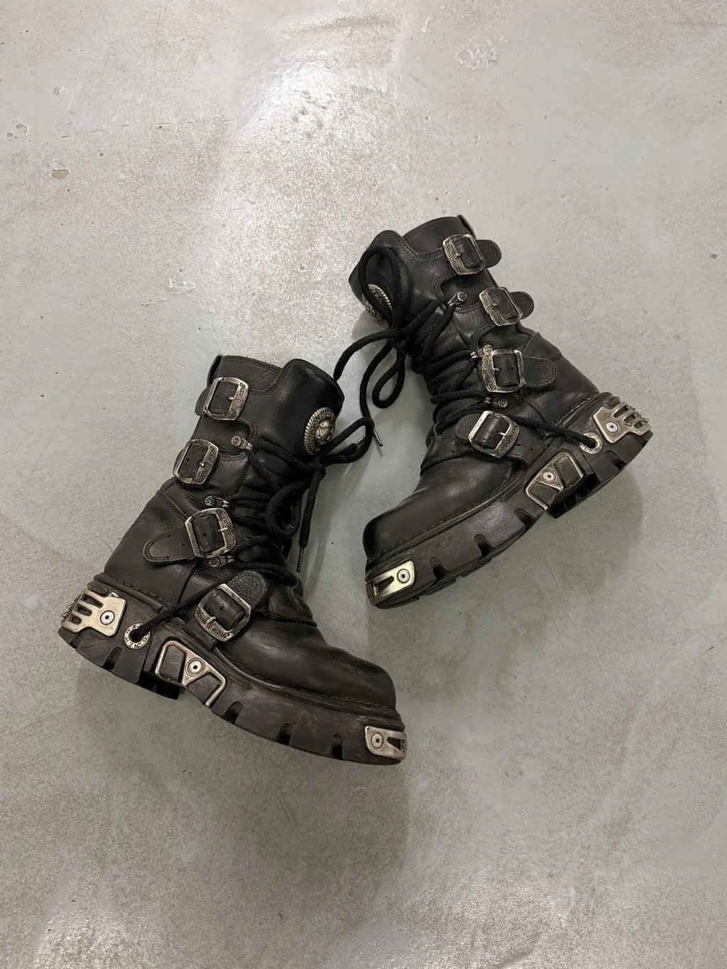 New Rock Vintage Buckle Platform Biker Leather Boots in Black, Women's (Size 7)