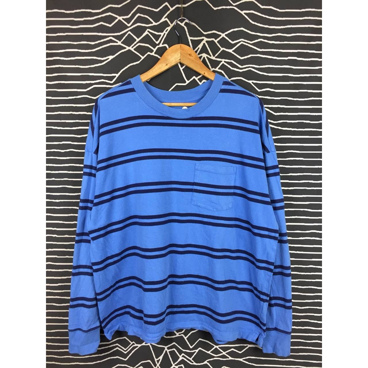 Gap Striped Casual Essential Pocket Long Sleeve Tee in Blue, Men's (Size Large)