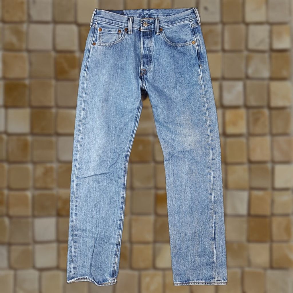Levis Vintage Levi's 501 Jeans Men 29X30 Medium Wash Western Denim 90's Retro Y2K in Blue