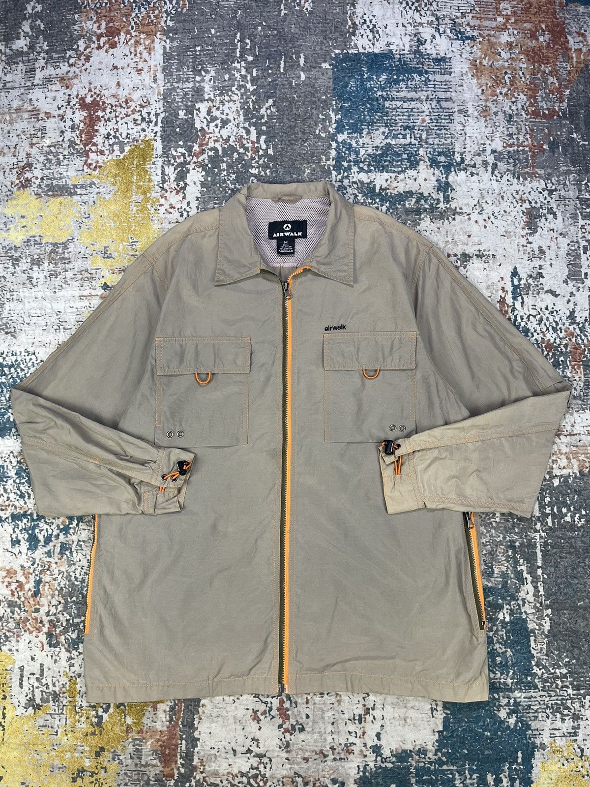 Airwalk Nylon Zipper Overshirt Jackets in Beige, Men's (Size Medium)