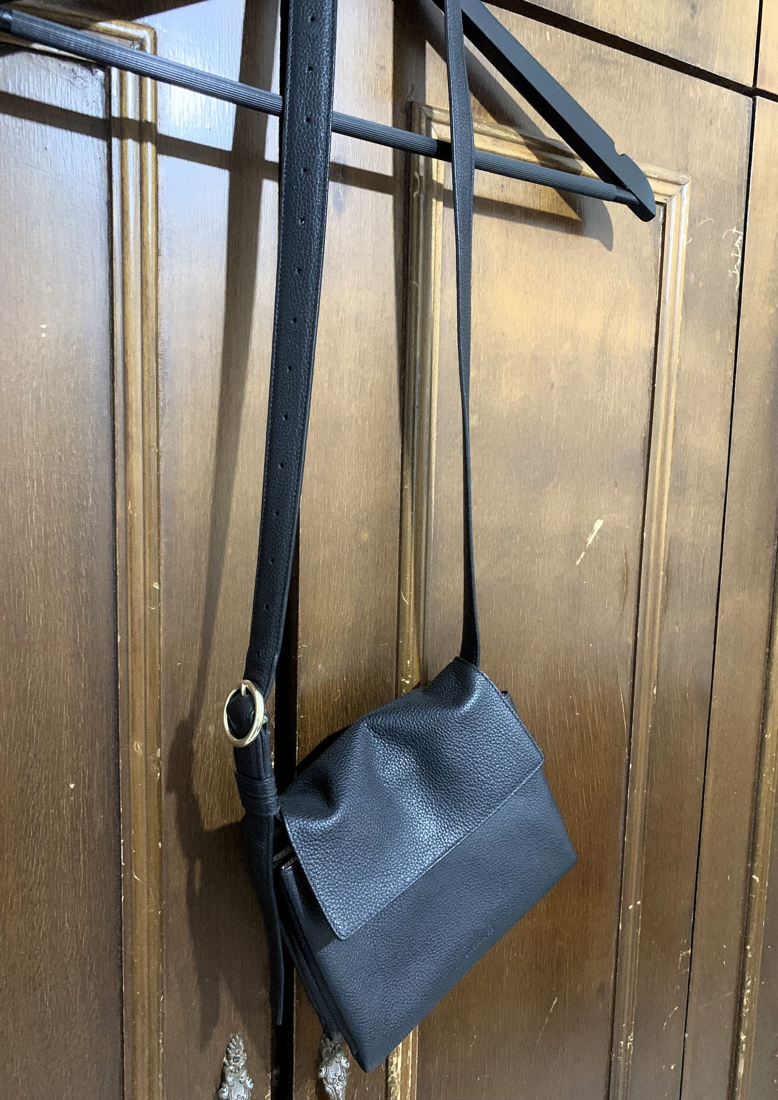 Jil Sander Js Shoulder Bag in Black, Men's