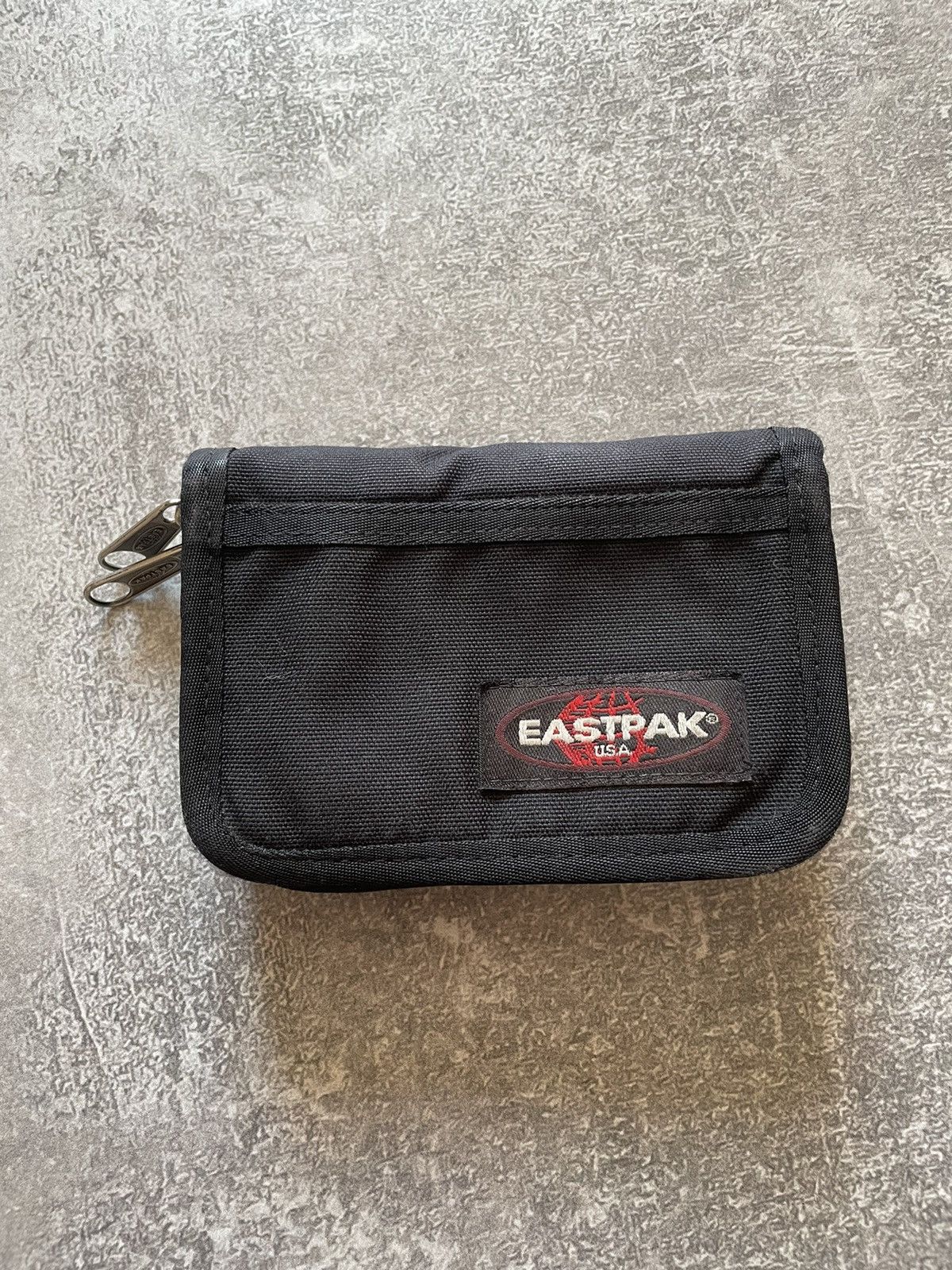 Vintage Eastpak Usa Wallet in Black, Men's