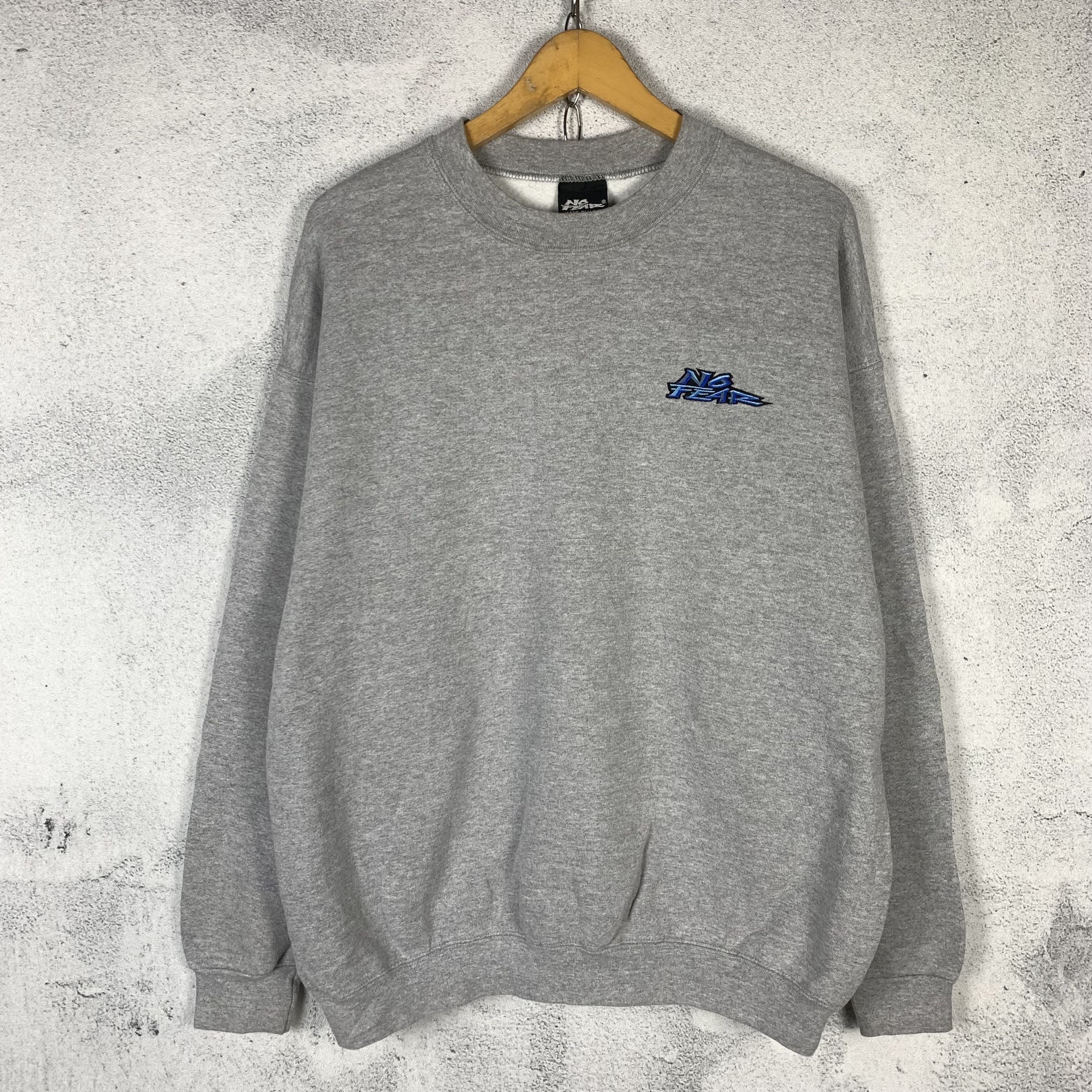 Vintage 90's No Fear Embroidered Logo Sweatshirt Crewneck in Grey, Men's (Size Large)