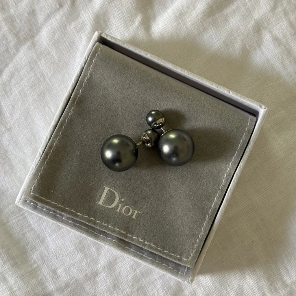 Dior Tribal Earrings in Gray, Women's