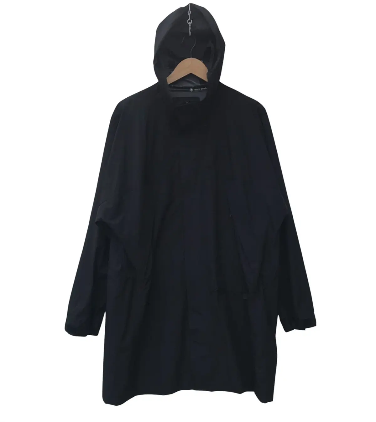 Snow Peak Windbreaker Parka Hoodie Outdoor Light Jacket in Black, Men's (Size Medium)
