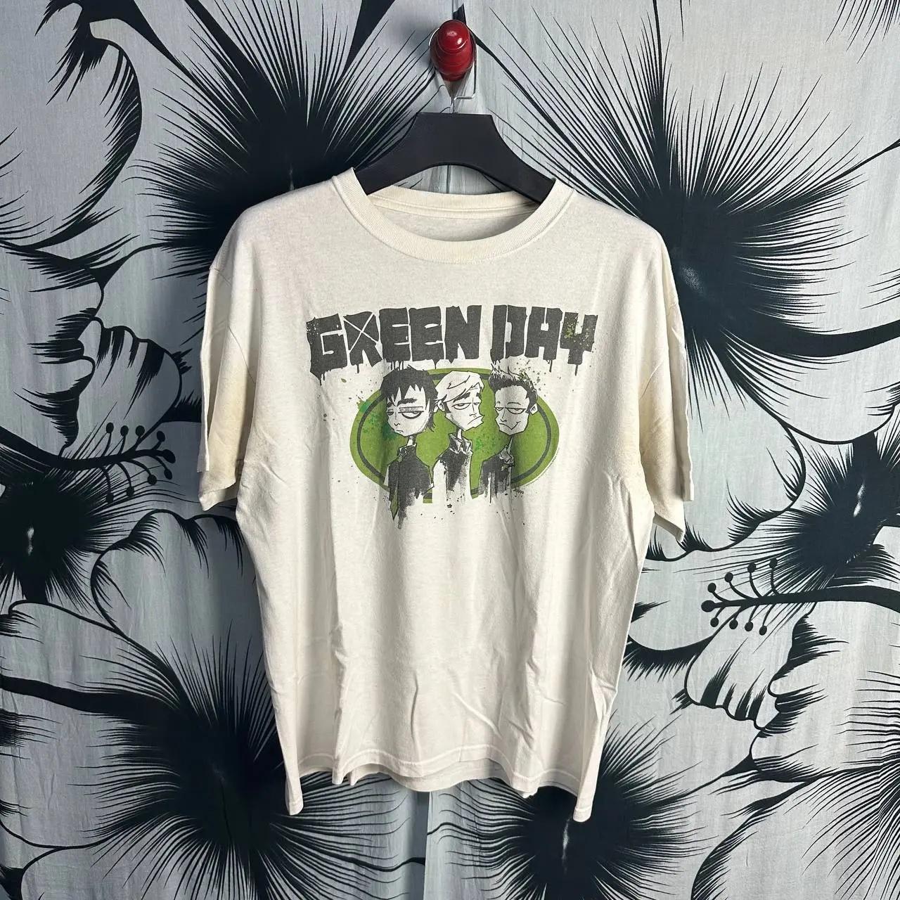 Band Tees Vintage Green Day 2009 Tour T-Shirt in White, Men's (Size XL)