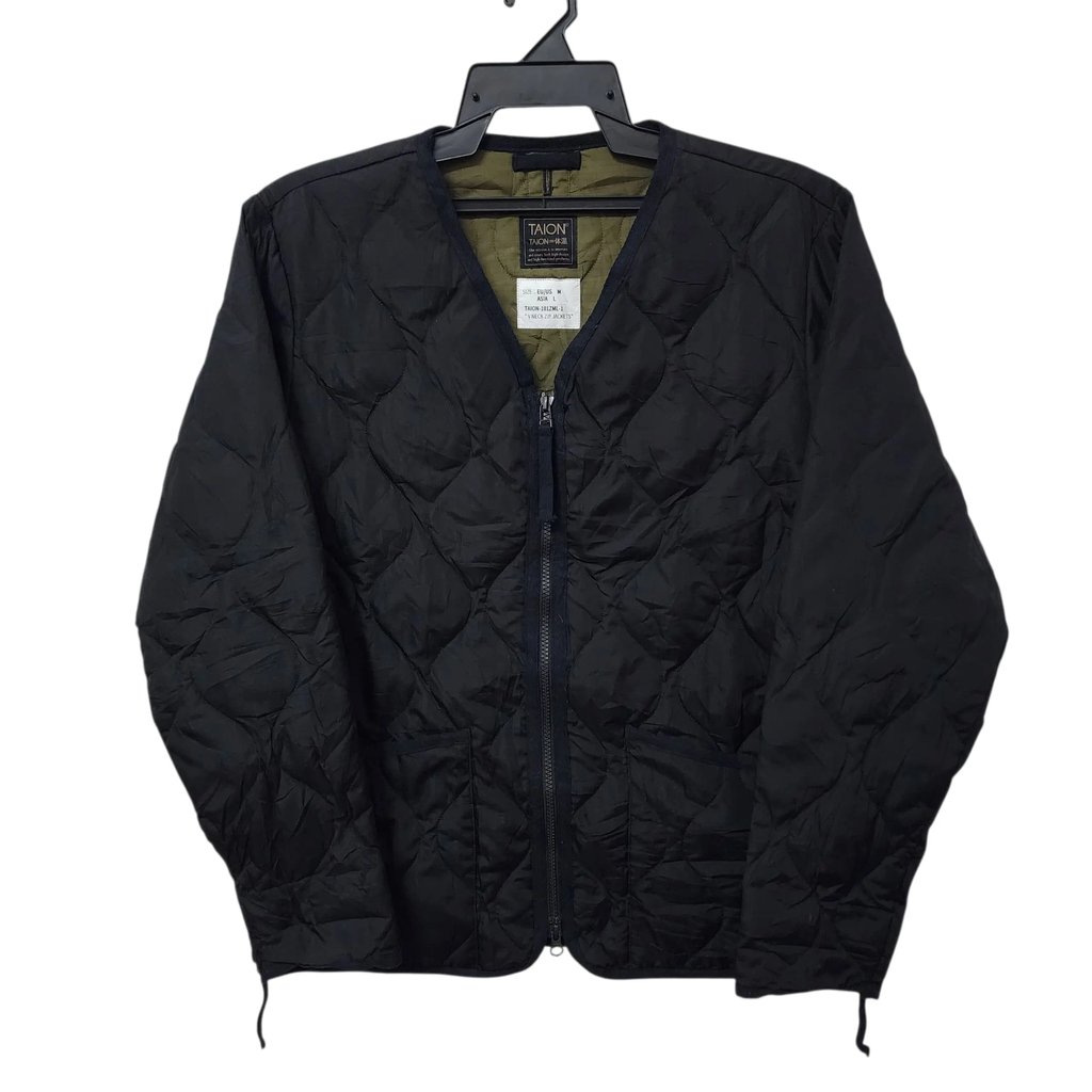 Taion Japan Military V-Neck W-Zip Down Jacket in Black, Men's