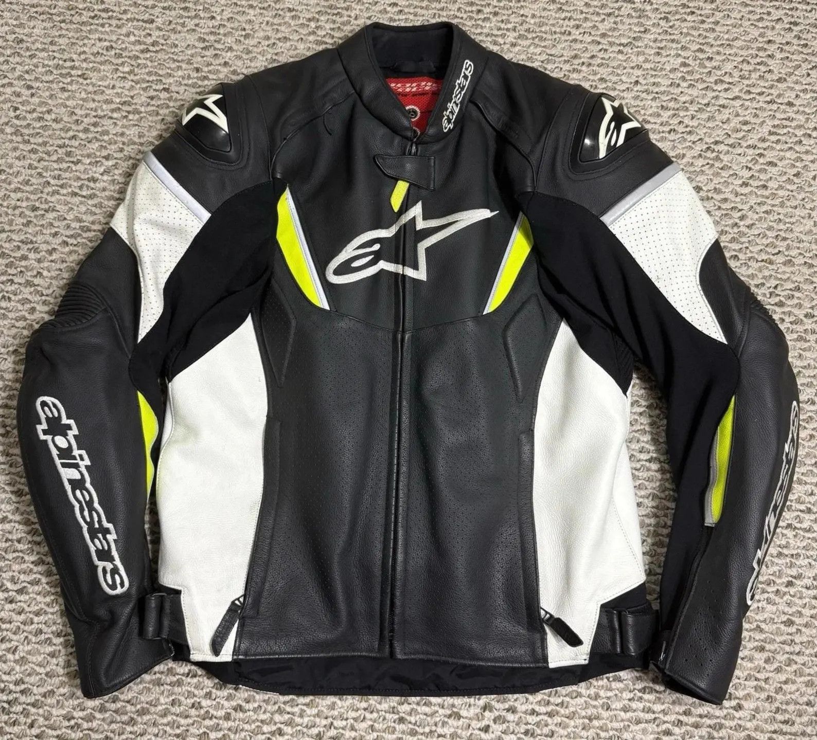 Alpinestars Men's Leather Fashion Jackets, Biker Style, Fashion Jacket (Size Medium)