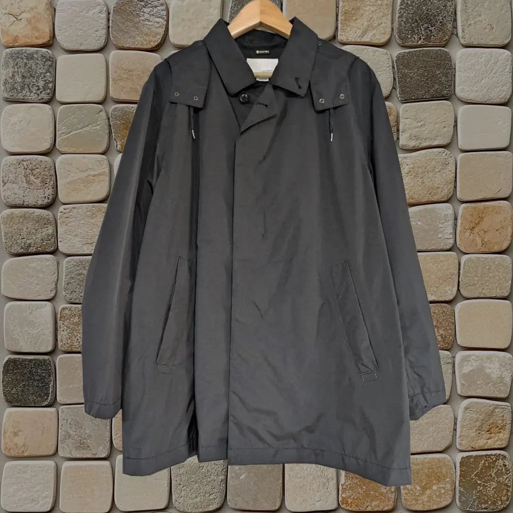 Nanamica Coat Raincoat Gore-Tex Short Soutien Collar Waterproof Blackmens M, Men's (Size 31)