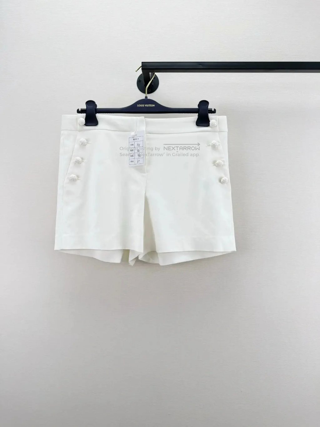Ermanno Scervino Shorts 44like New in White, Women's (Size 30)