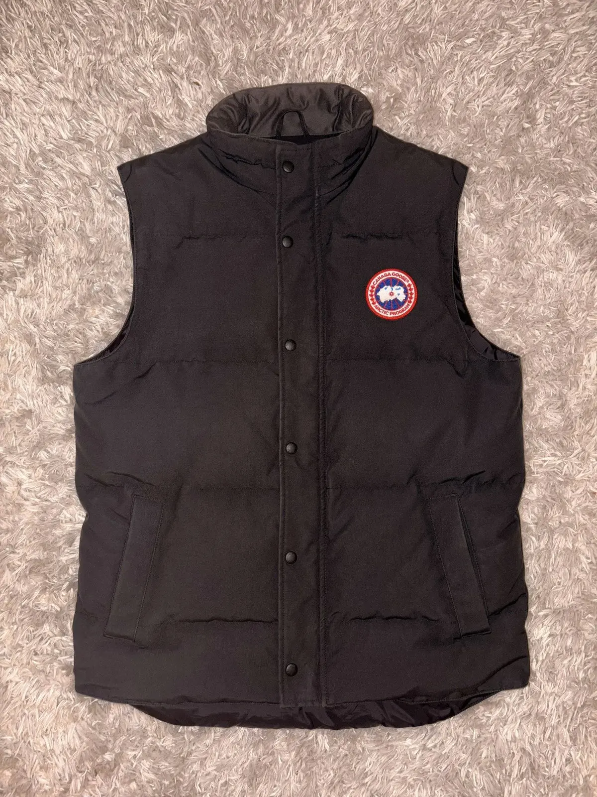 Canada Goose Freestyle Vest in Black, Men's (Size Large)