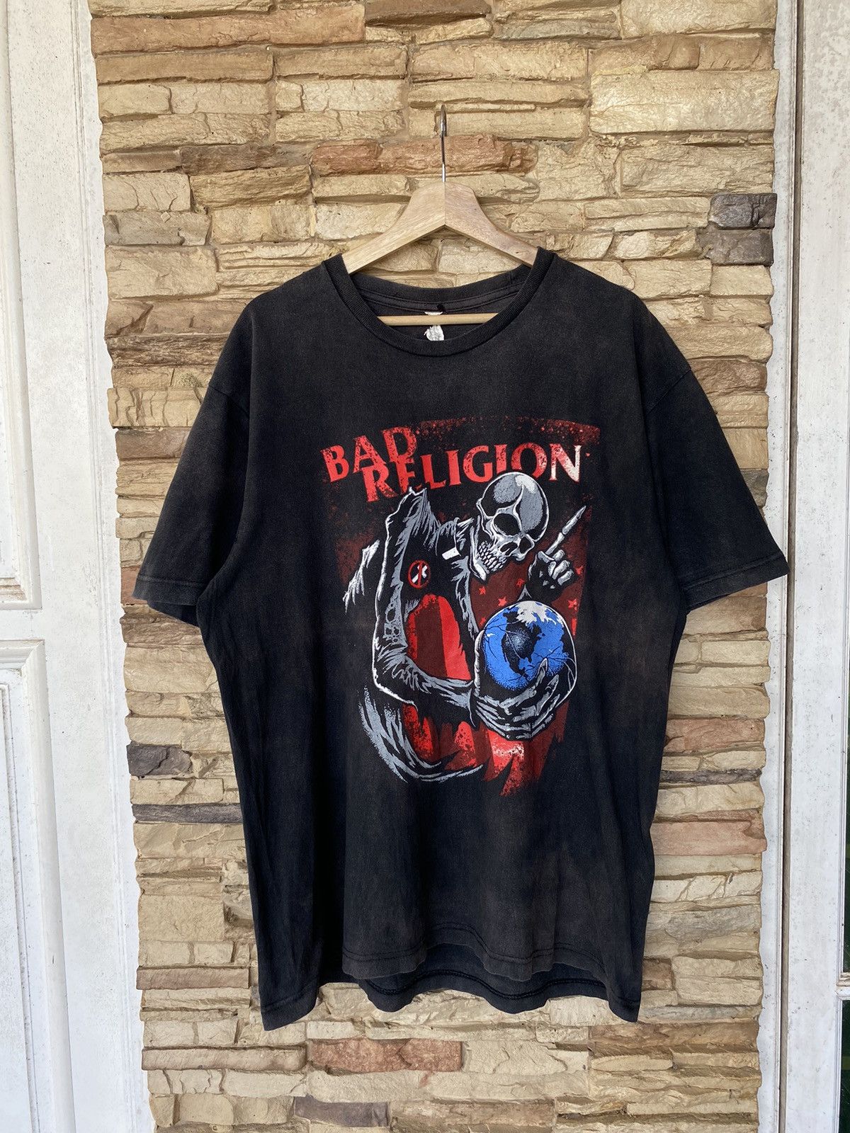 Bad Religion Punk Band Tees Crazy Distressed Faded in Black, Men's (Size XL)
