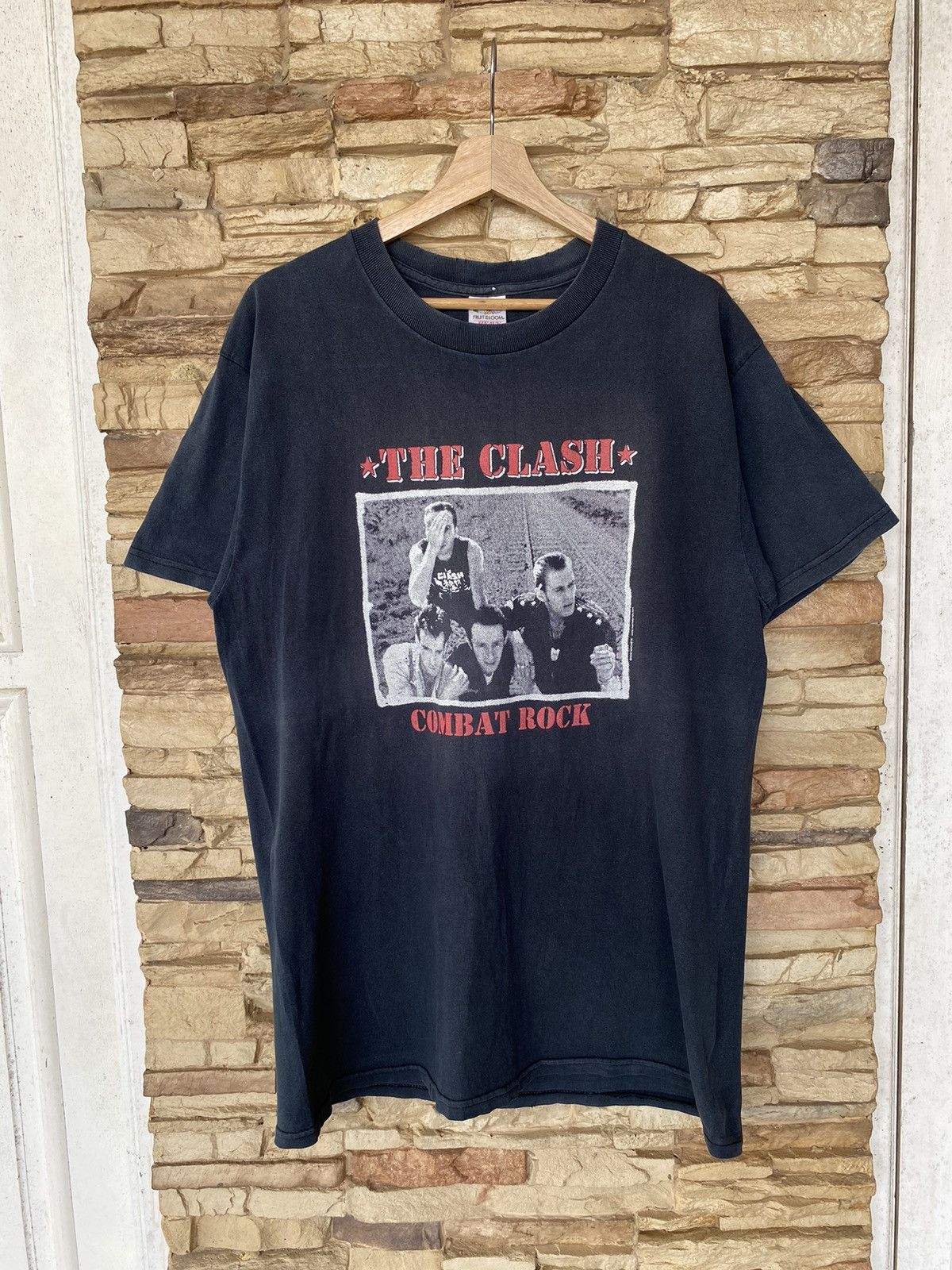 2002 Vintage The Clash Punk Band Tees in Black, Men's (Size Large)