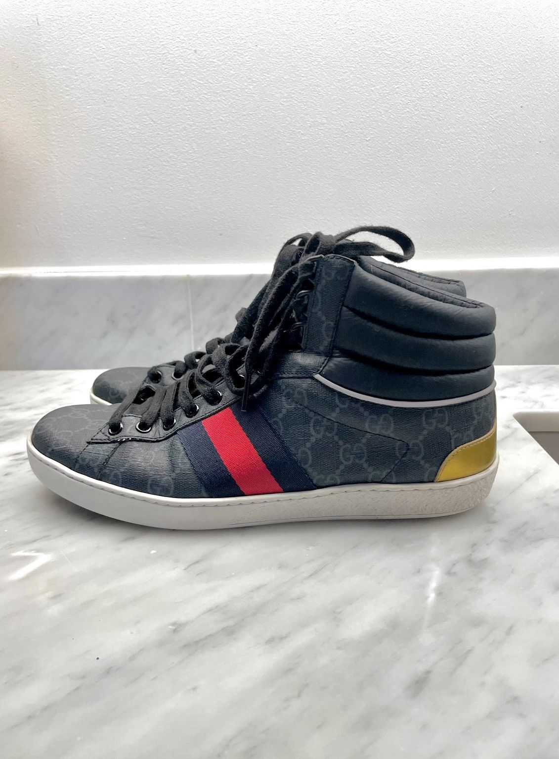 Gucci Ace High Top GG Monogram Leather Sneakers With Logo in Grey, Men's (Size 7.5)