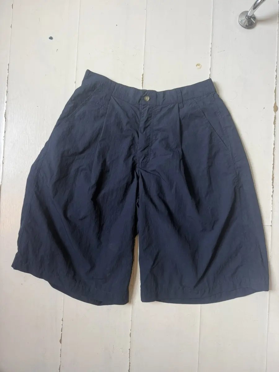 18east Pleated Navy Emery Short Size Medium in Blue, Men's (Size 32)