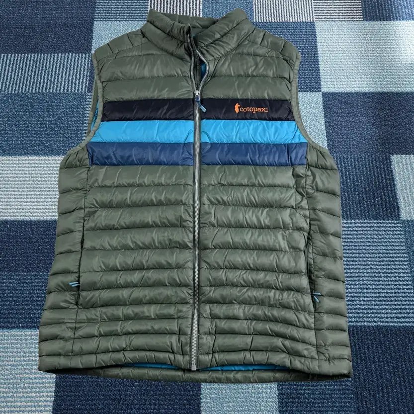 Cotopaxi Vest Mens Large Green Down Puffer Zip Gear For Good Outdoor Hiking Euc, Men's