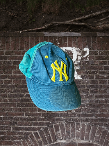 Vintage New York Yankees Cap in Blue, Men's