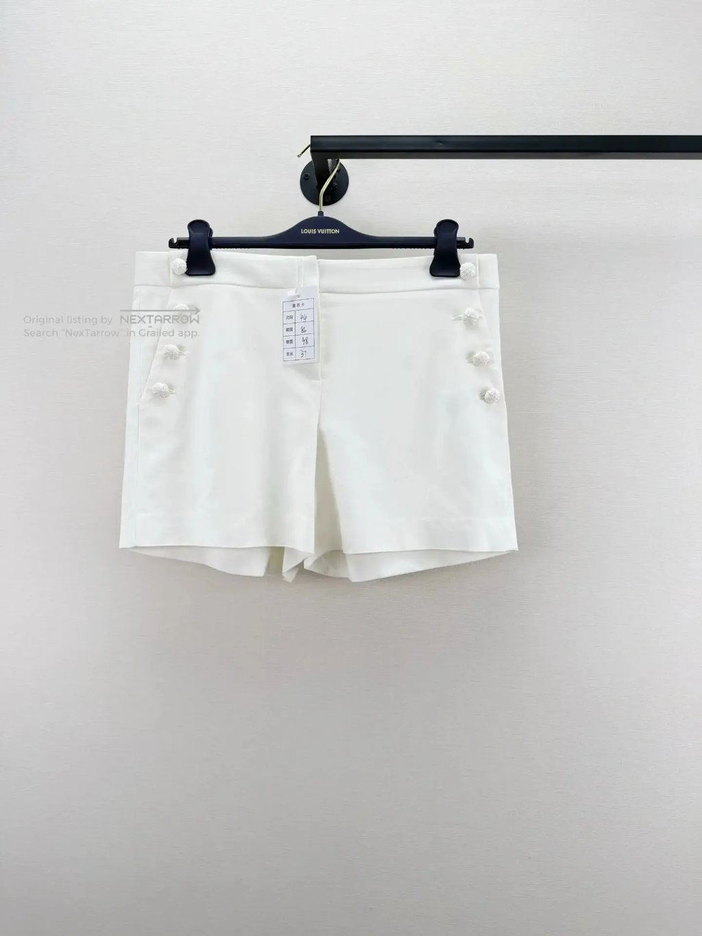 Ermanno Scervino Shorts 44w Waist 86cm Length 37cm in White, Women's (Size 30)