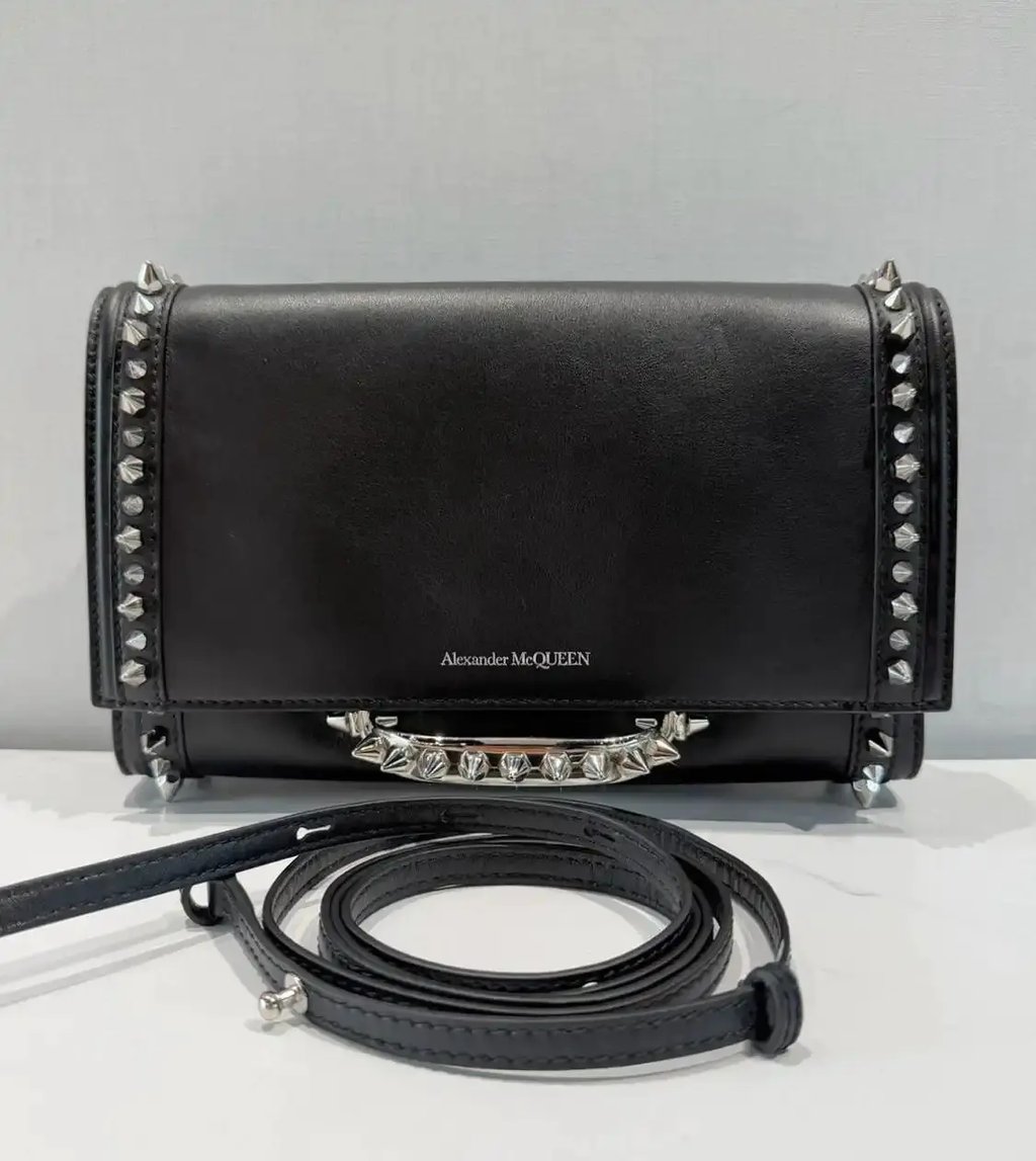 Alexander Mcqueen Black Leather Crossbody Bag, Women's