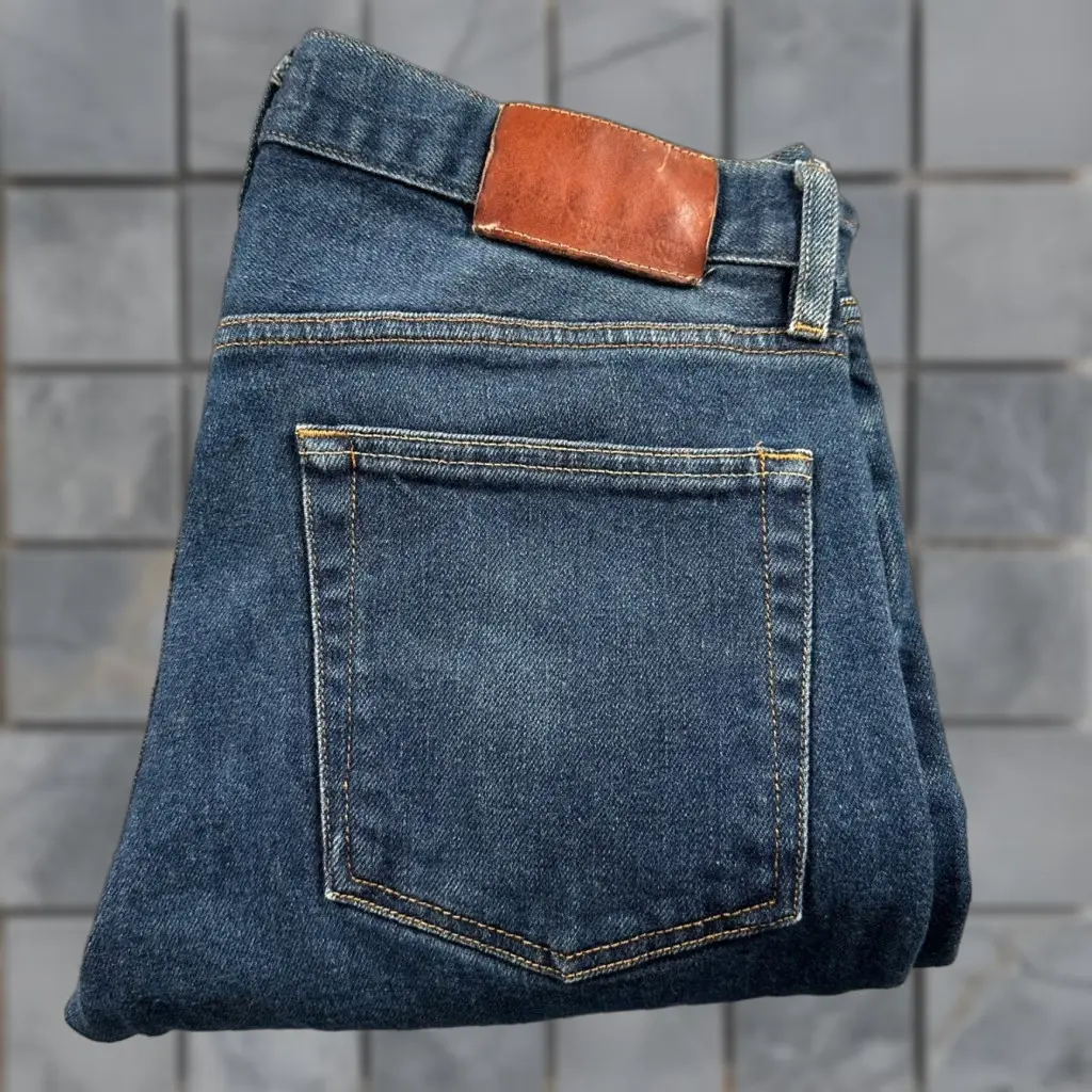 Buck Mason Jeans Mens 31 Regular Fit Straight Cotton Denim Medium Wash Button Fly Jeans in Blue