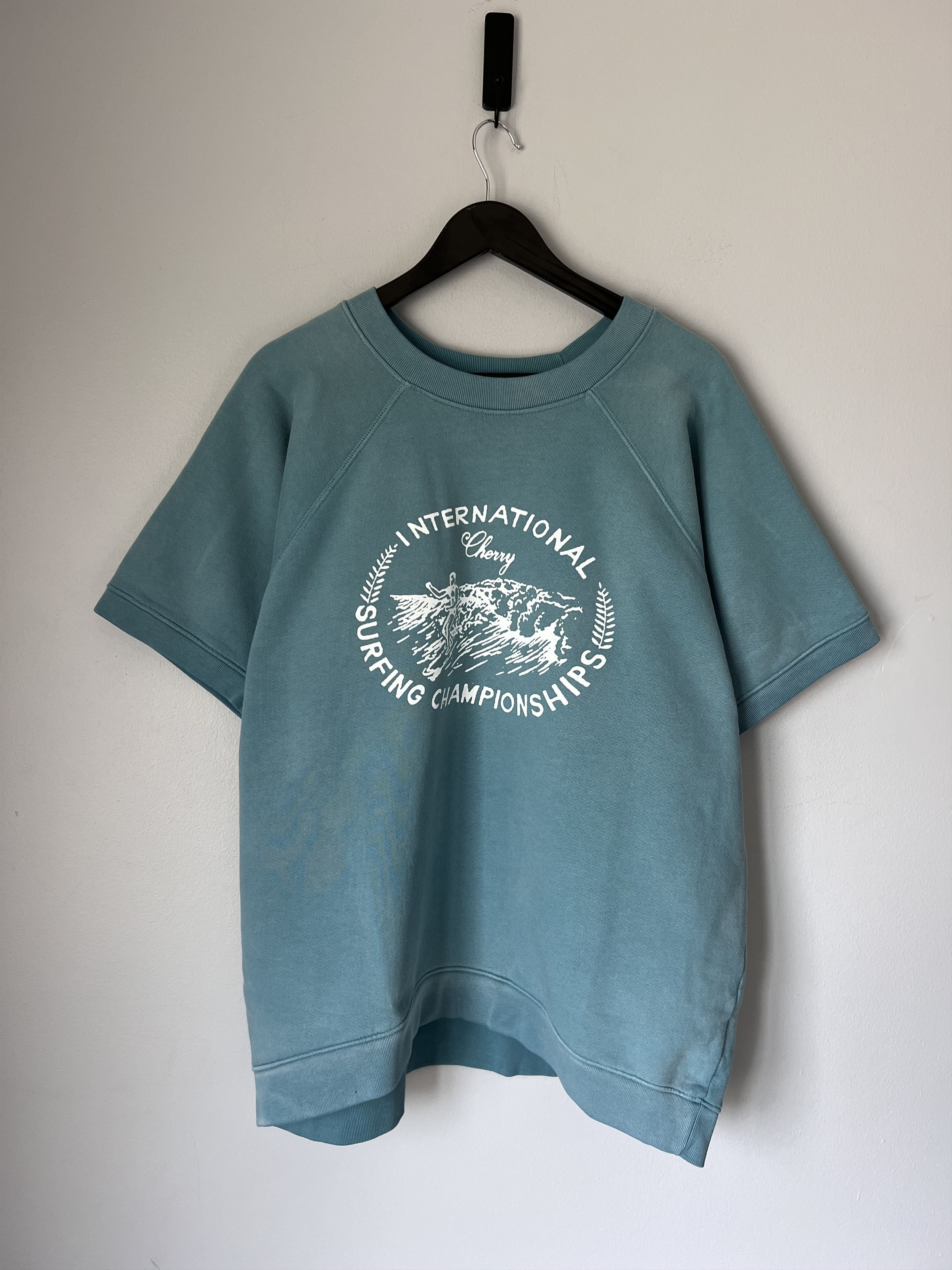 Cherry La Championship Raglan Short Sleeve Sweatshirt in Blue, Men's (Size XL)