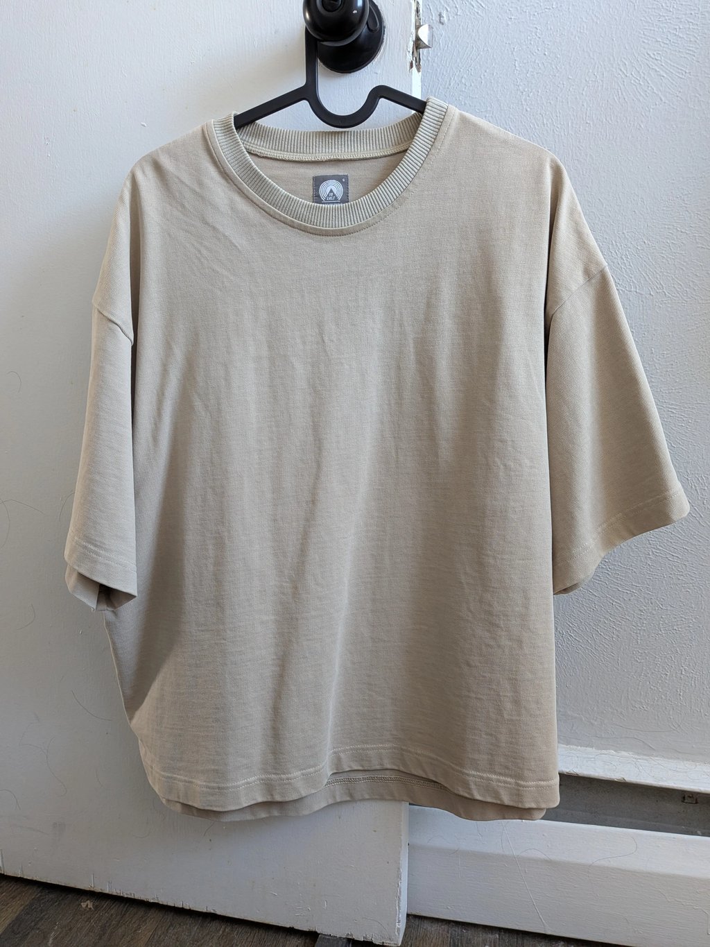 Grahame Big Tee | Walnut | Size S Color) in Beige, Men's