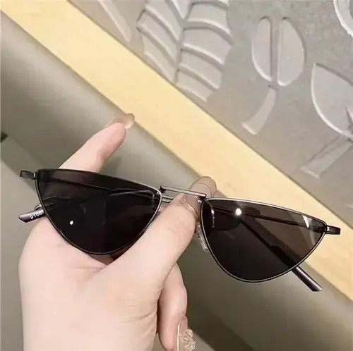 Electric Visual Retro Cat Eye Sunglasses in Black, Men's