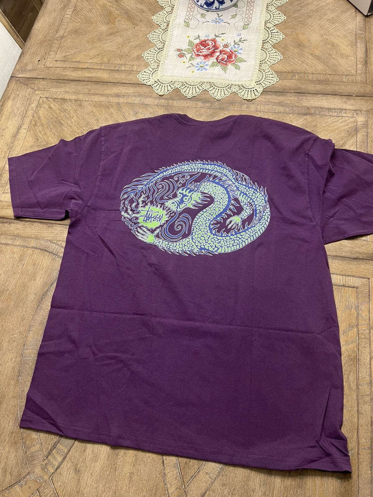 Stussy (Mosaic Dragon) Tee in Black, Men's (Size XL)