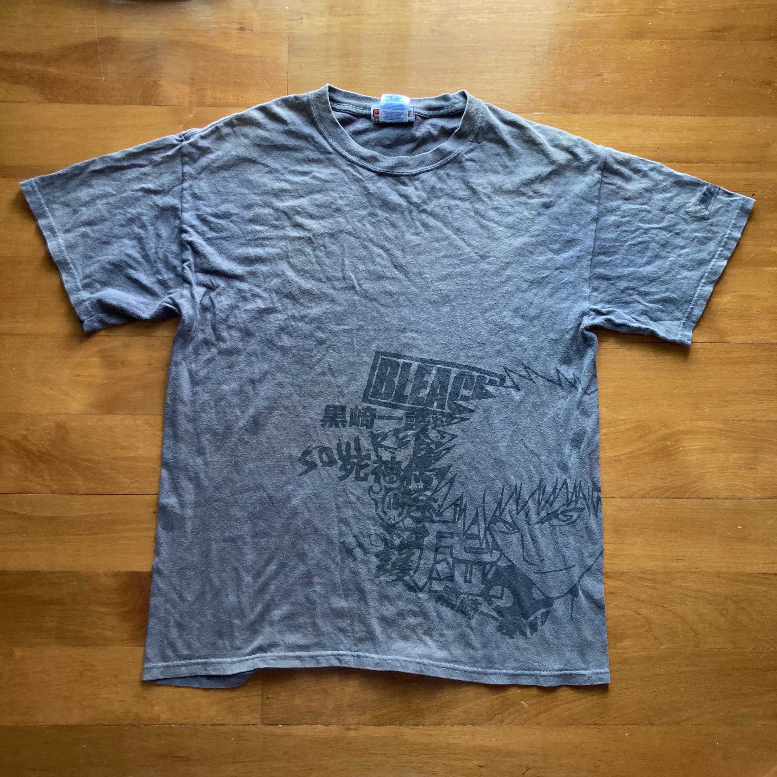 Anime Bleach Vtg90S in Grey, Men's (Size Medium)