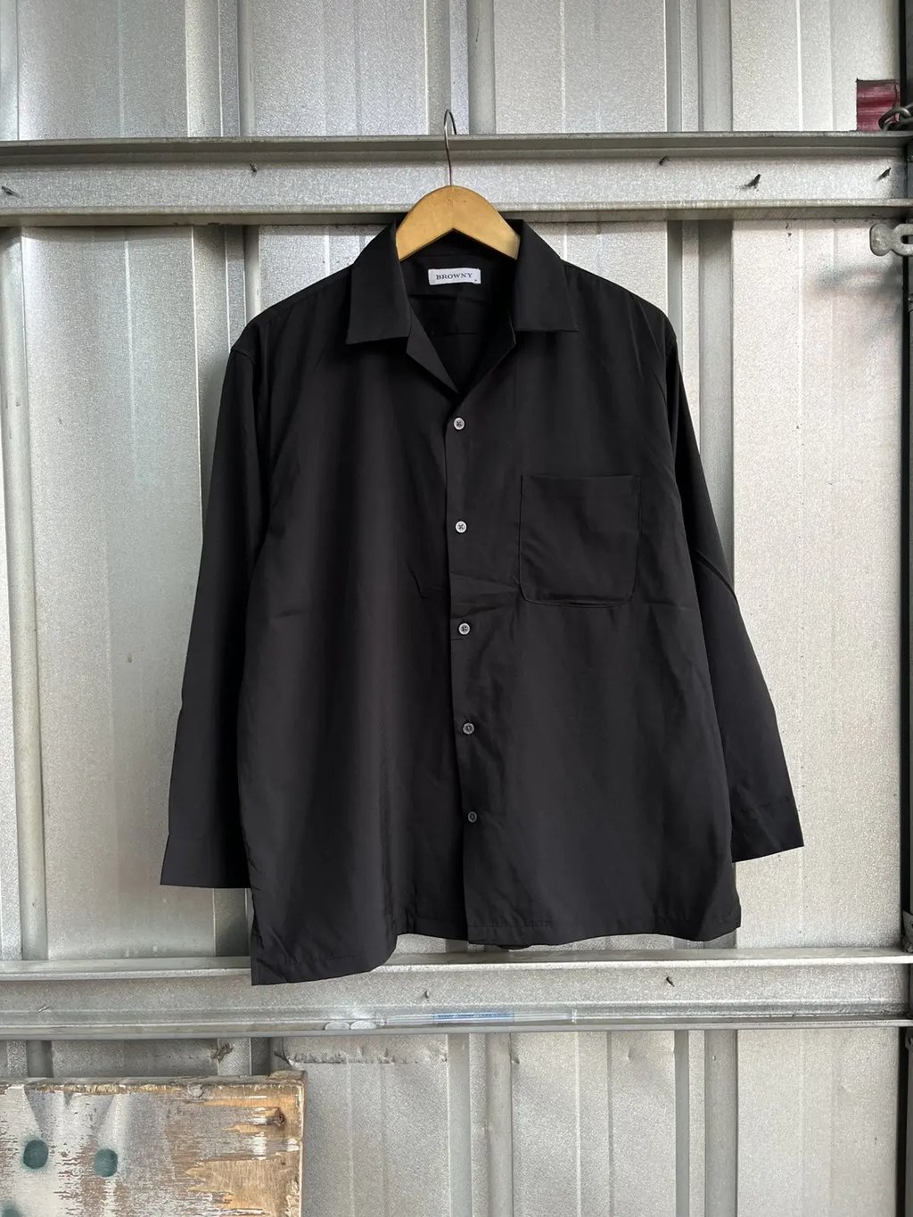 Browny Open Collar Black Long Sleeve Button Shirt, Men's (Size M)