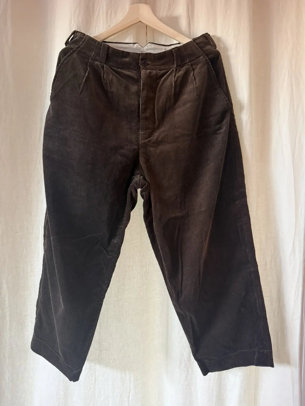 Two Pleat Pant / Sumi Ink Corduroy / Fw25 in Brown, Men's (Size 30)