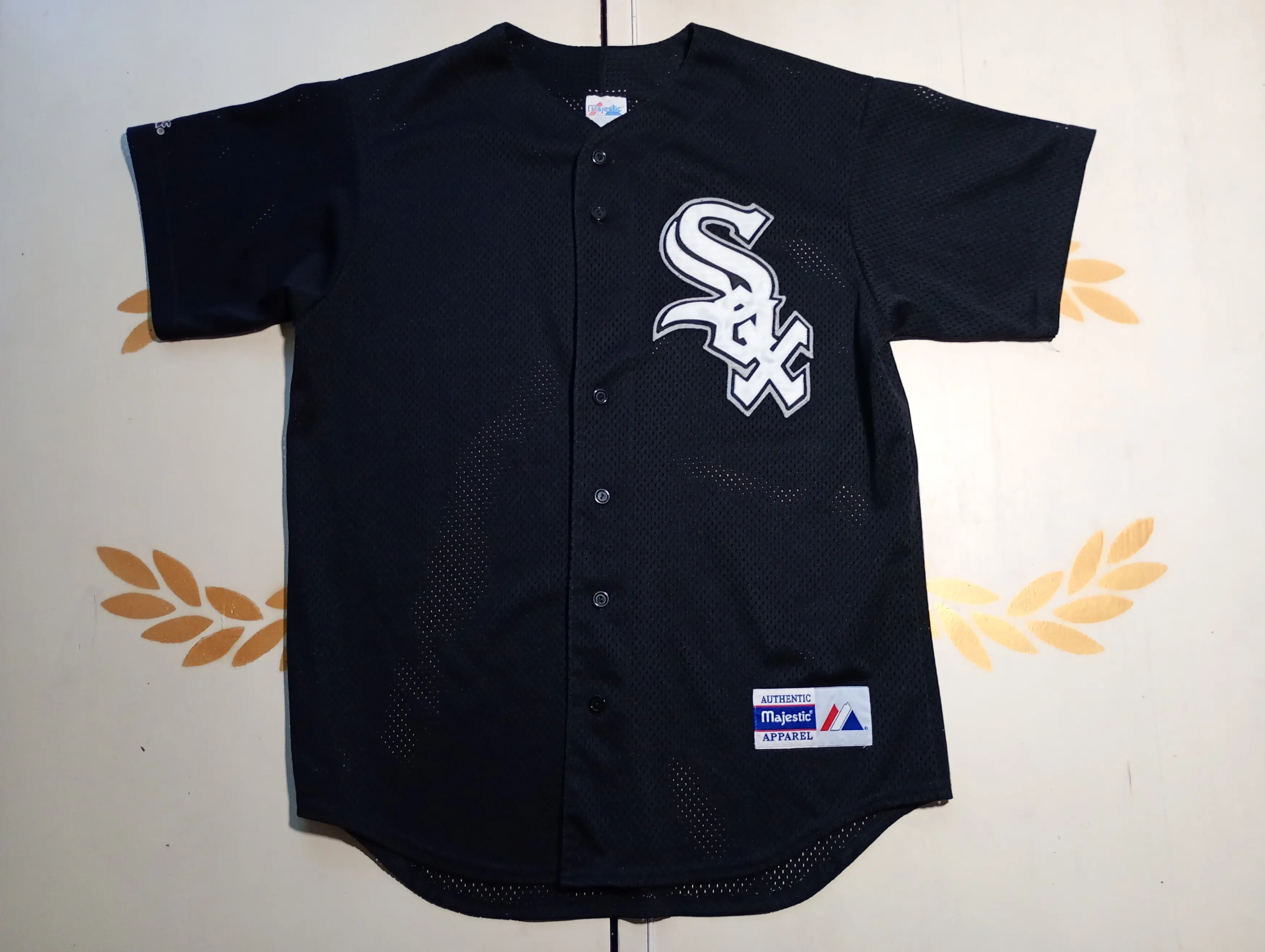 Majestic Chicago White Sox Baseball Shirt Made In Usa in Black, Men's (Size Medium)