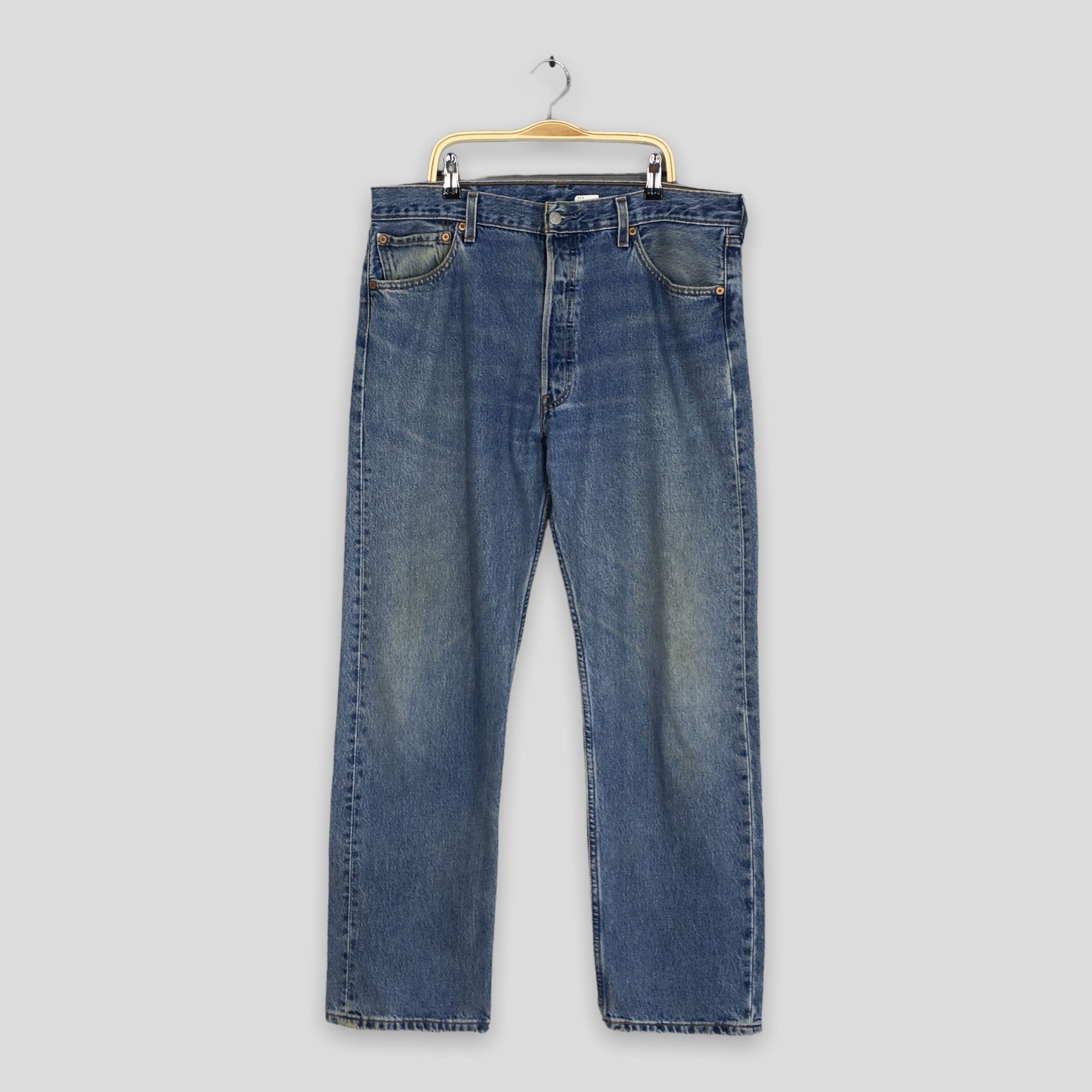 Size 34X29.5 Vintage 90's Levi's 501 Faded Dirty Denim Jeans in Blue, Men's