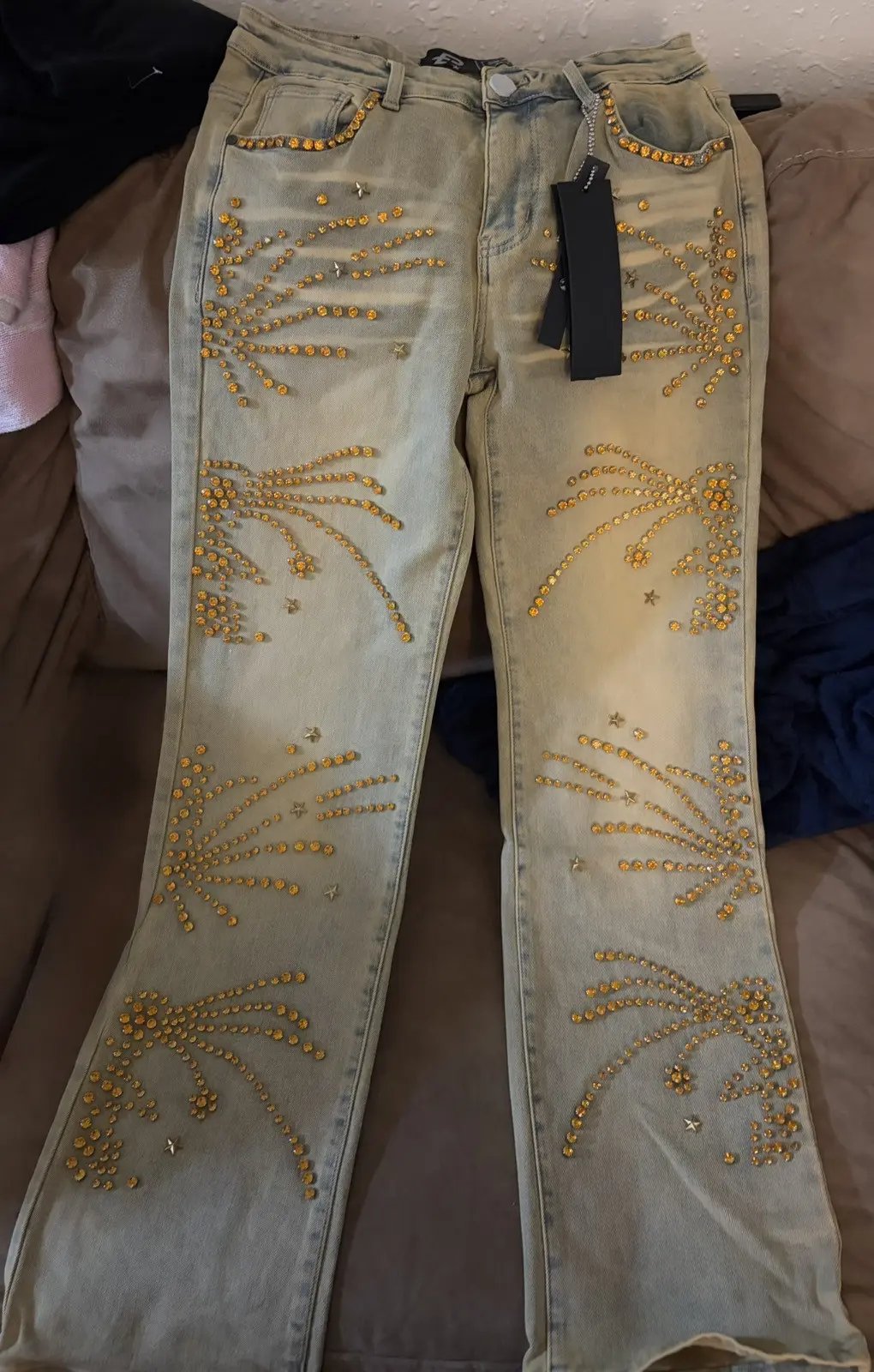 Men 34 in Beige, Men's