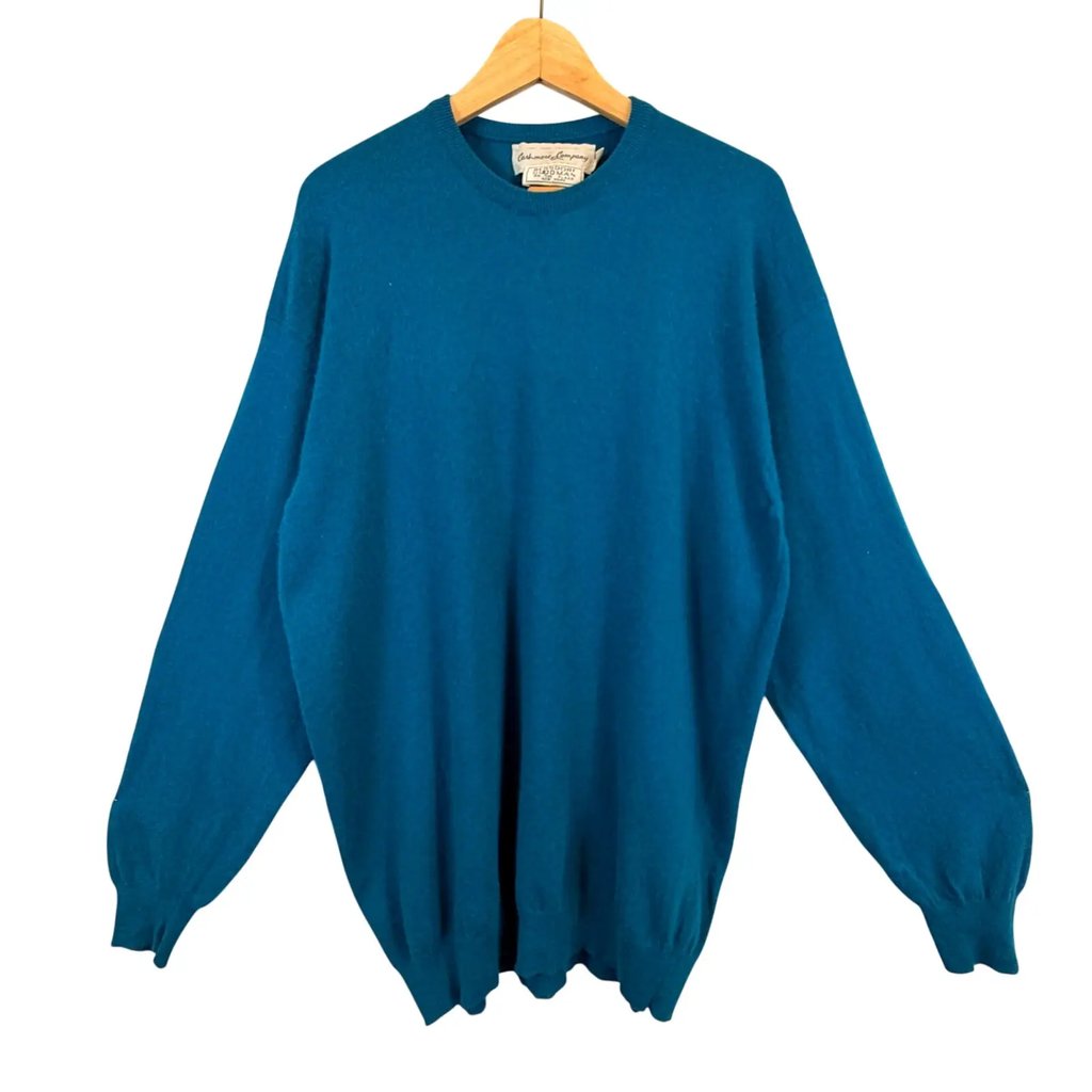 Vintage Scottish Cashmere Bergdorf Goodman Sweater Size L in Blue, Men's