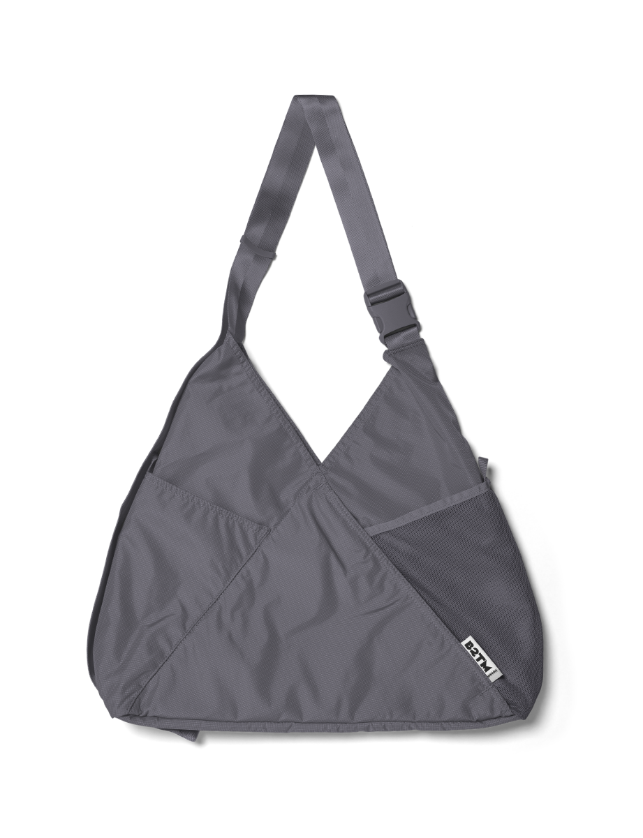 Discontinued: Triangle Tote (18L)