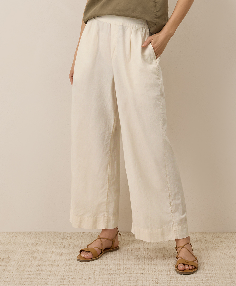 Women's Canopy Linen Blend Pleated Trouser
