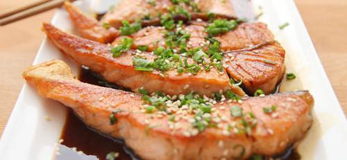 Salsa Teriyaki Con Salmone