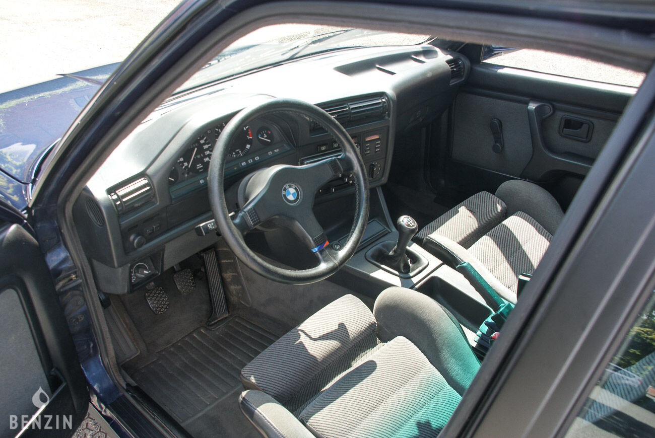 BMW 325I E30