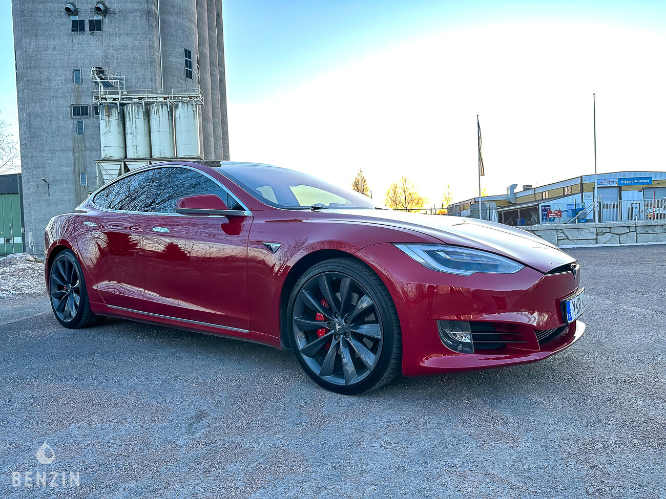 Tesla P100D à vendre te koop to sell zu verkaufen se vende en vendita
