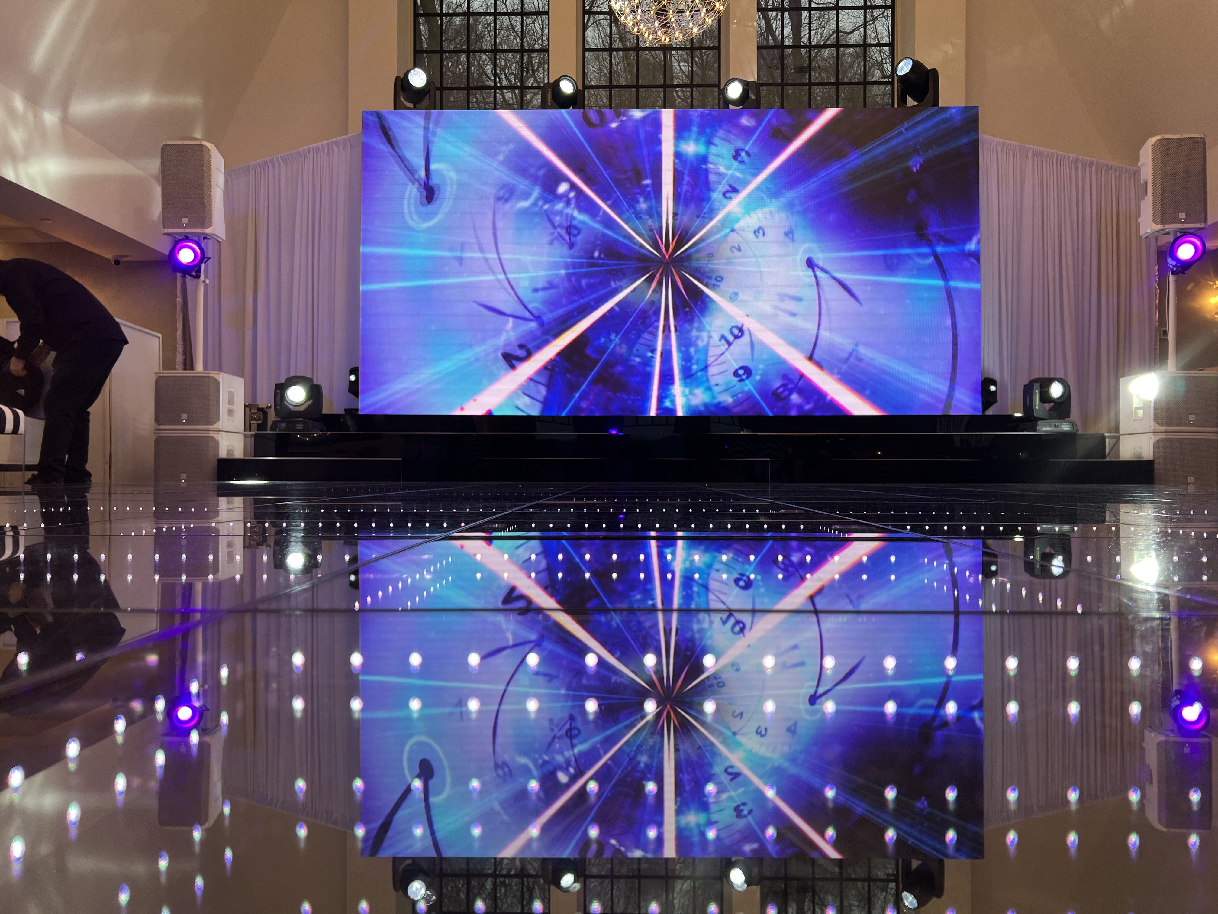 Best Practices for Maintaining Image Quality in Large-Scale LED Installations