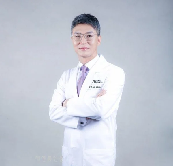 지방흡입재수술, 부작용 낮추는 줄기세포지방흡입이란? - 1 - 더라인성형외과