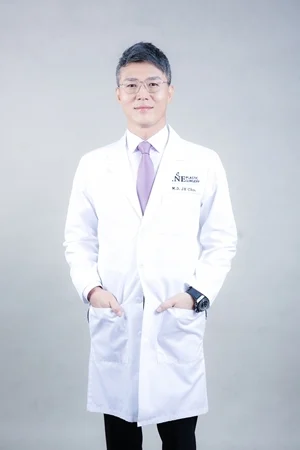 체형 교정 위한 지방흡입, 줄기세포 이용한다면 - 1 - 더라인성형외과