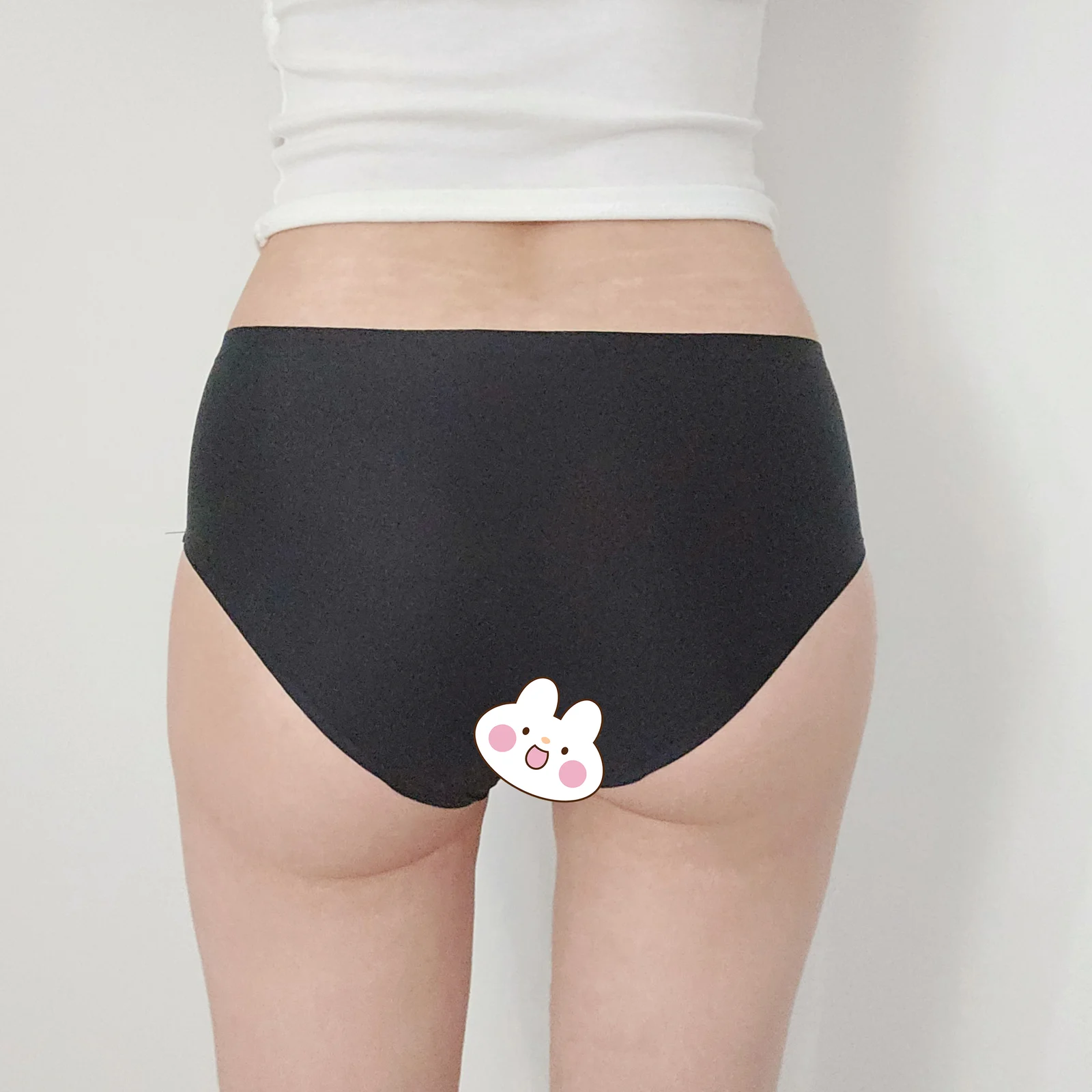 Abdomen, Love Handles and Hip Dip Grafti - Hip Fat Grafting Before 2 - TheLINE Plastic Surgery