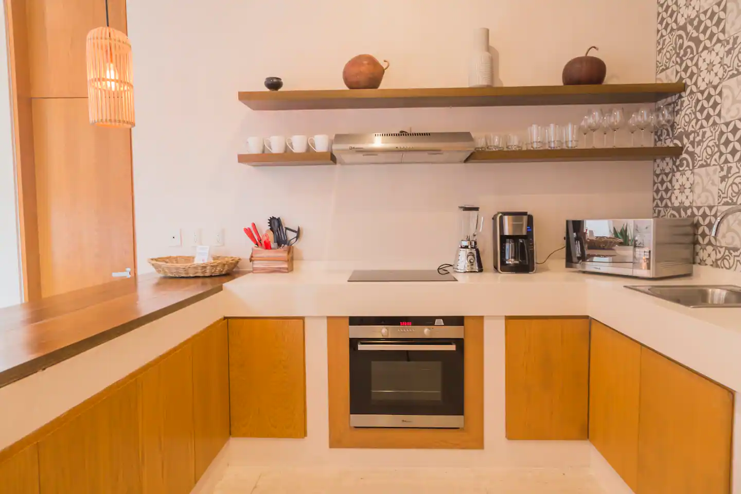 Luxury 3 Bed Condo, near Restaurants, Shops, Aldea Zama, Tulum | Rooflia