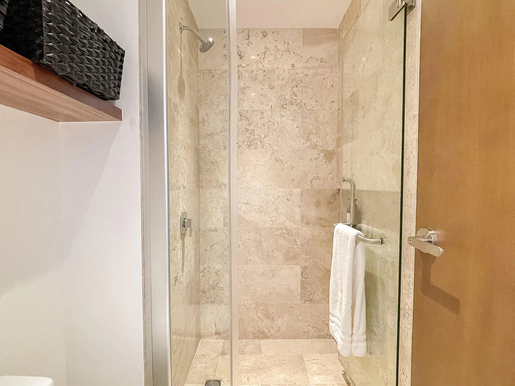 Prime Location, Best Amenities in Playa Del Carmen, Ipana 1 Bed | Rooflia