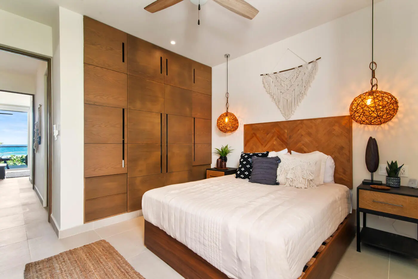 Best Ocean View, Turnkey 2 Bed Santamar, Private Beach Club | Rooflia